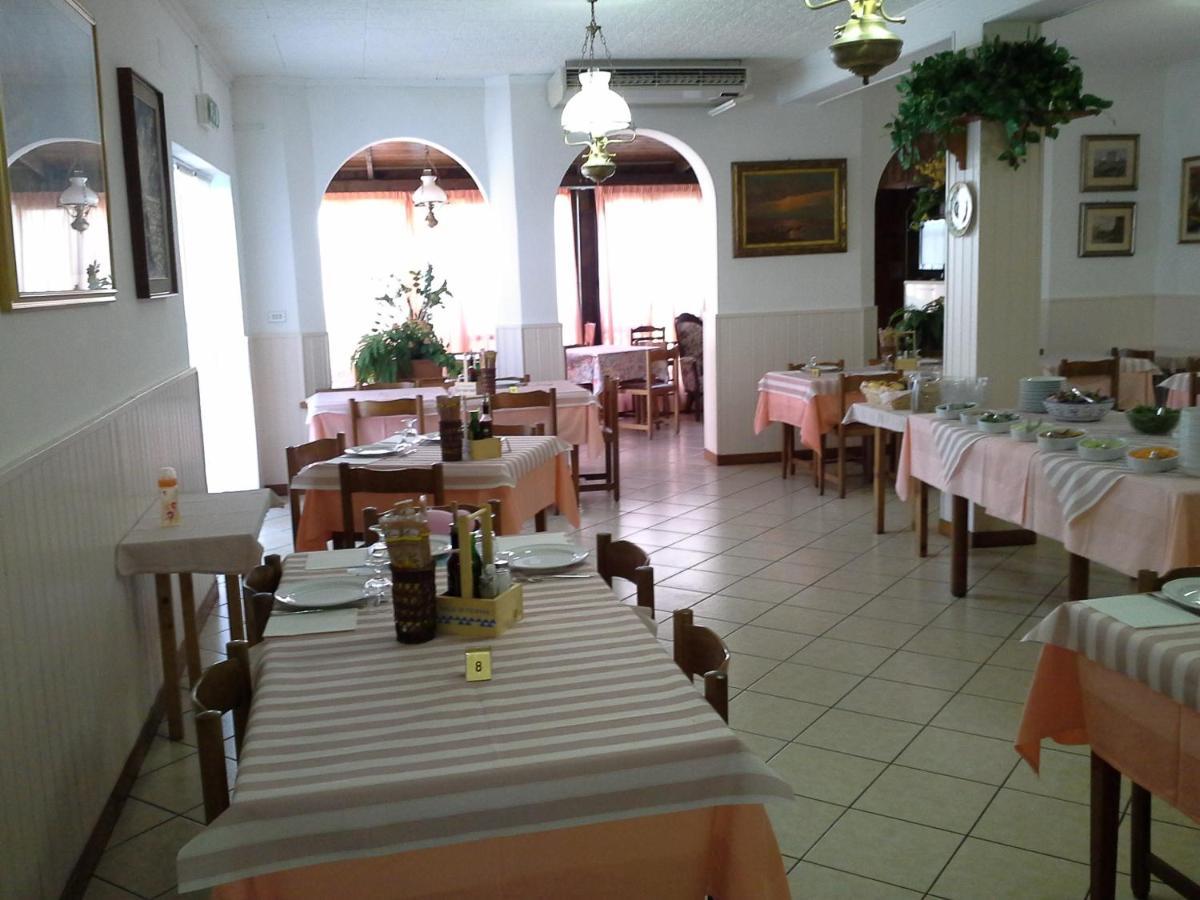Villa Luana Cervia Ngoại thất bức ảnh
