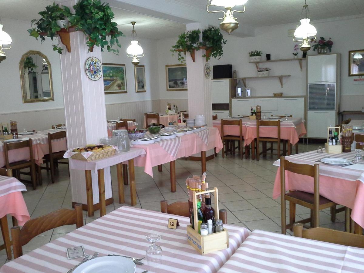 Villa Luana Cervia Ngoại thất bức ảnh